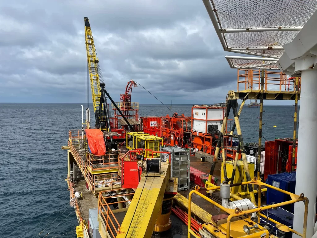 Rigless CTU Well Intervention Lifting Support by Thunder Cranes Offshore Malaysia